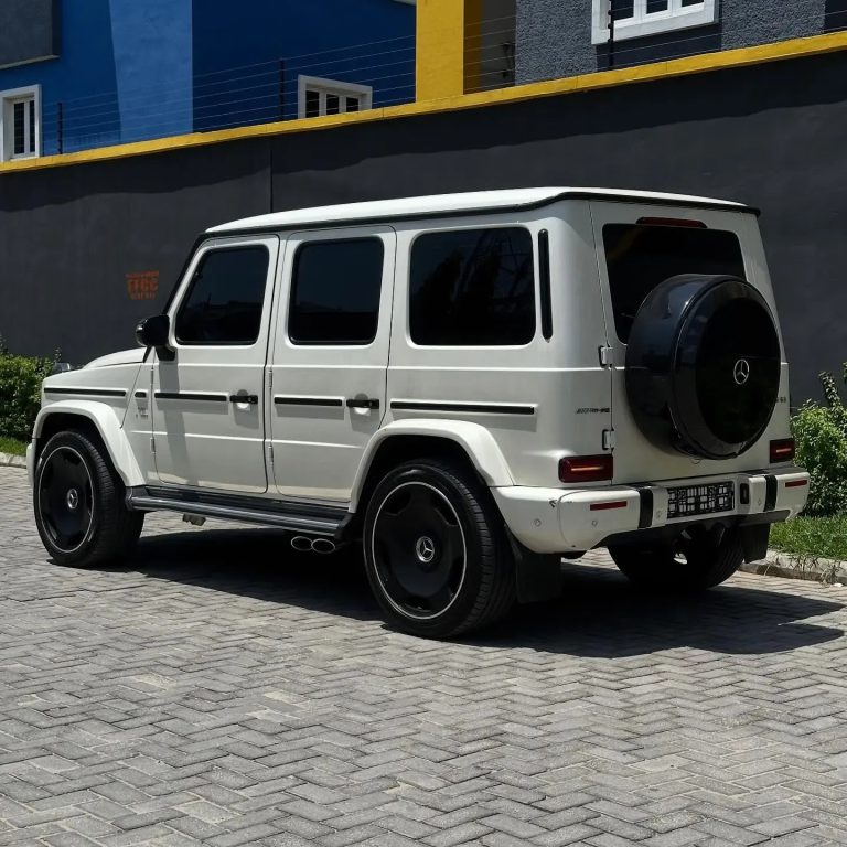Jay Autos vehicle image of 2025 Mercedes-Benz G63, image 1